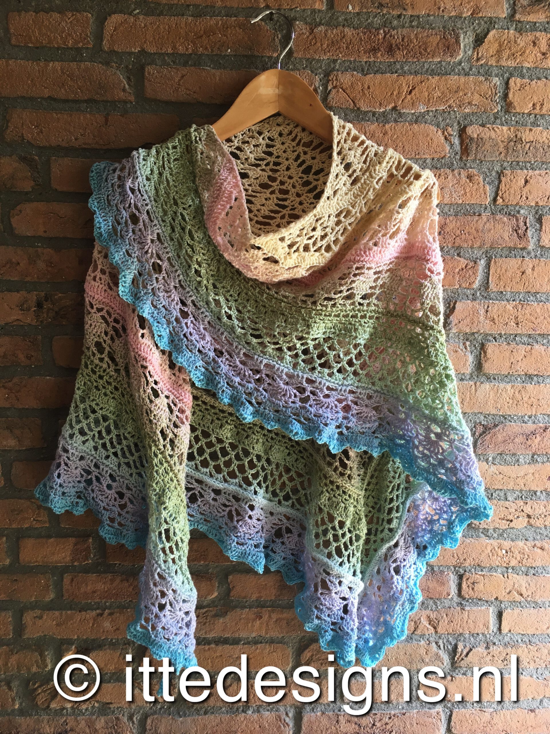/ shawl 'Summer' in pasteltinten| ItteDesigns